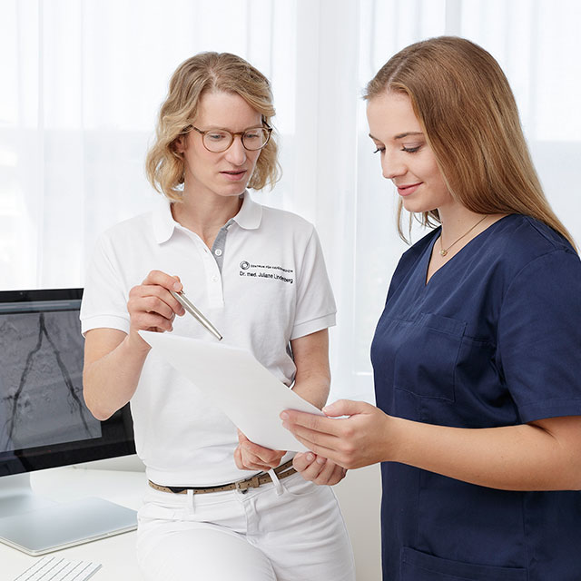 Venensprechstunde mit Dr. Lindenberg Dr. Lindenberg im Gespräch